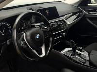 BMW 518