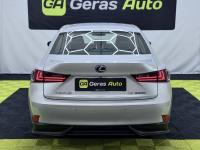 Lexus IS 300h