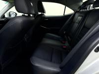 Lexus IS 300h
