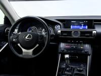 Lexus IS 300h