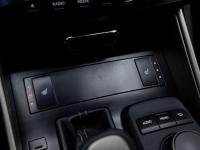 Lexus IS 300h