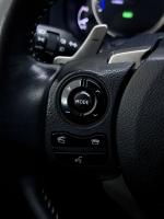 Lexus IS 300h
